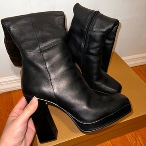 Steve Madden Frankie platform heel boot